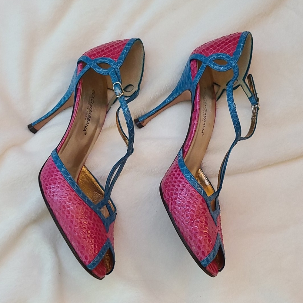 Dancing shoes